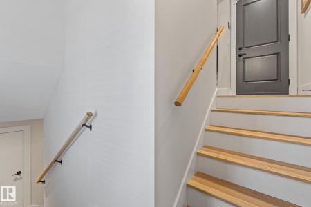 1020 GENESIS LAKE BOULEVARD, Stony Plain, 阿爾伯塔 T7Z 0G3, 加拿大