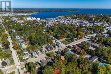 639 YONGE STREET, Midland, Ontario L4R 2E1, Canadá