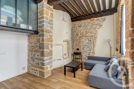 リヨン, ローヌ・アルプ 69001, アキタン