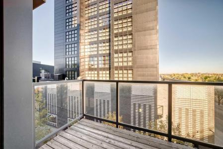 619 CONFLUENCE WAY SE, Calgary, Alberta T2G 1C1, Canadá