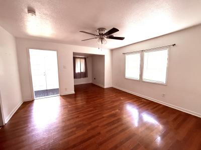 608 E Gibbs St, Salem, 密苏里州 65560, 美国