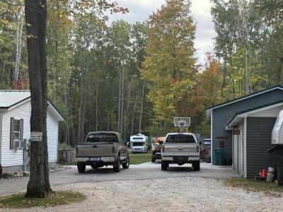 5233 W Emery, Prudenville, מישיגן 48651, ארצות הברית של אמריקה