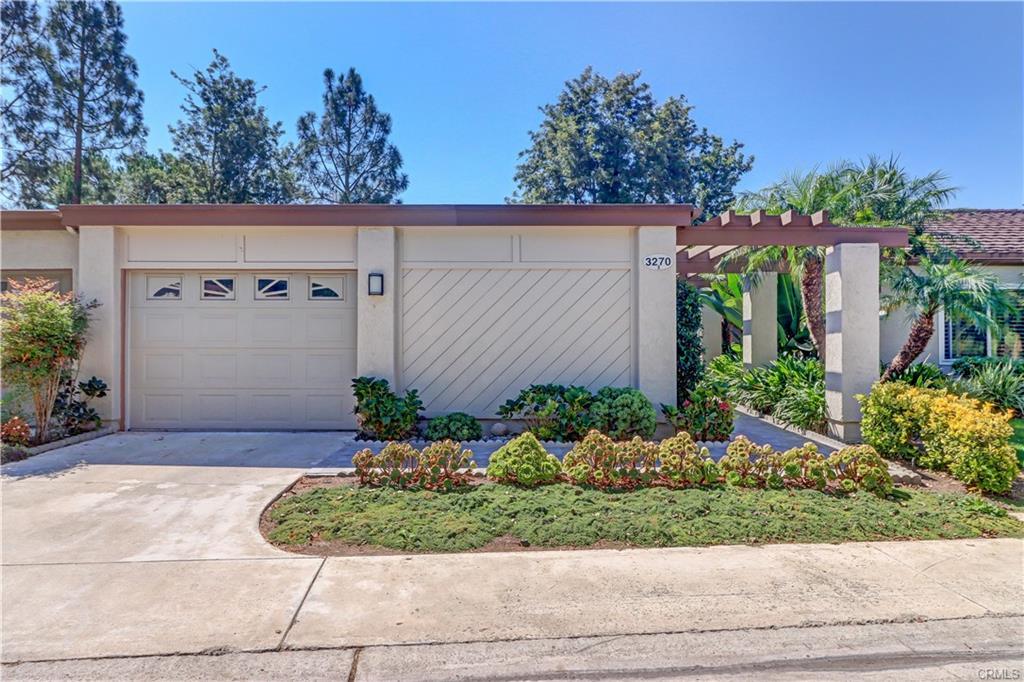 3270-B San Amadeo, Laguna Woods, California 92637, Stati Uniti