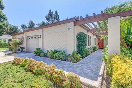 3270-B San Amadeo, Laguna Woods, California 92637, Stati Uniti
