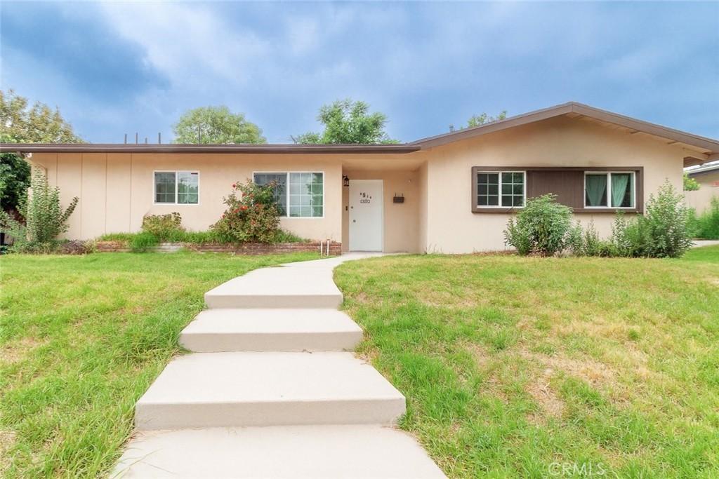 8539 N Corbin, Winnetka, California 91306, HOA KỲ