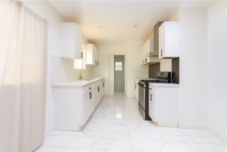 8539 N Corbin, Winnetka, California 91306, HOA KỲ