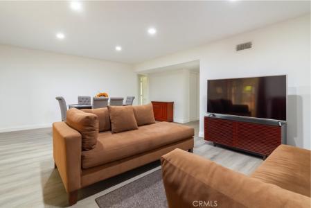 8539 N Corbin, Winnetka, California 91306, HOA KỲ