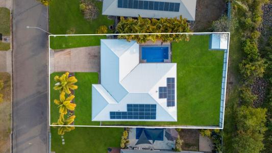 9 Dugong Court, Bushland Beach, QLD 4818, Australia