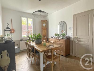 Beauvais, Picardie 60000, Pháp