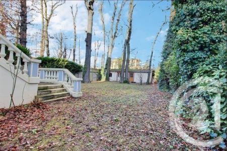 Villemomble, Île-de-France 93250, France