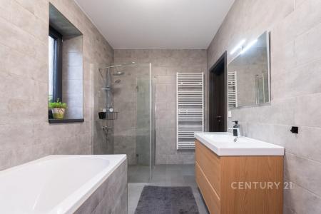 Ke Koupališti, Jirkov, Chomutov 43111, チェコ共和国