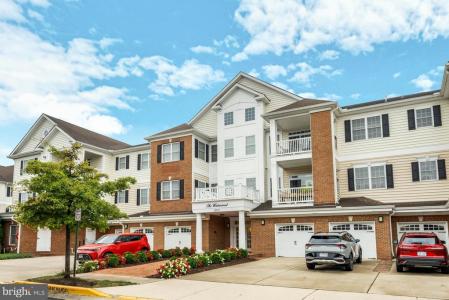 15211 Royal Crest Drive , 405, Haymarket, Virginia 20169, Stati Uniti