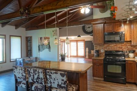 309 Division St., Withee, Wisconsin 54498, Estados Unidos