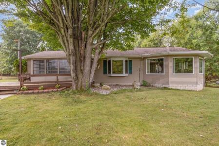 7631 Sherri Lane, Lake, Michigan 48632, USA