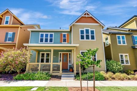 1861 Shasta Lane, Hercules, California 94547, USA