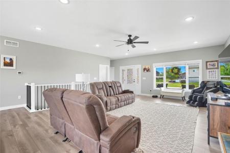 600 Majestic Oak Ridge, Solon, 爱荷华州 52333, 美国