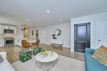 29 Goldsmith St. Unit #1, Boston, מסצ'וסטס 02130, ארצות הברית של אמריקה 
