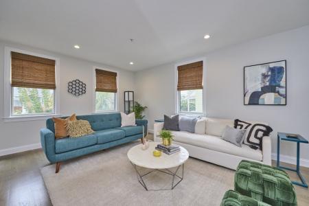 29 Goldsmith St. Unit #1, Boston, מסצ'וסטס 02130, ארצות הברית של אמריקה 