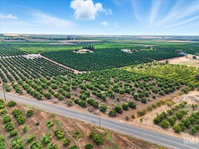 9444 Road 272, Porterville, 加州 93257, 美國