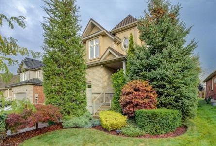 56 MARRIOTT PLACE, Paris, Ontario N3L 0A3, Canada