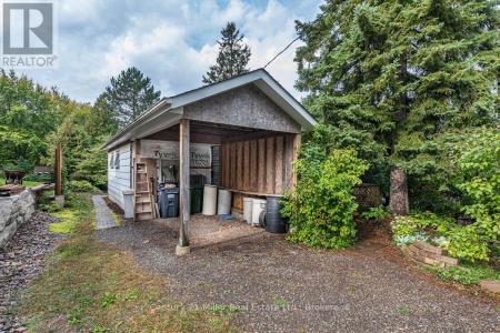 15836 AIRPORT ROAD, Caledon (caledon East), 安大略省 L7C 1K7, 加拿大