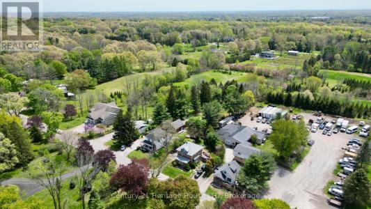 272 CANBORO ROAD, Pelham (fonthill), Ontario L0S 1M0, Kanada