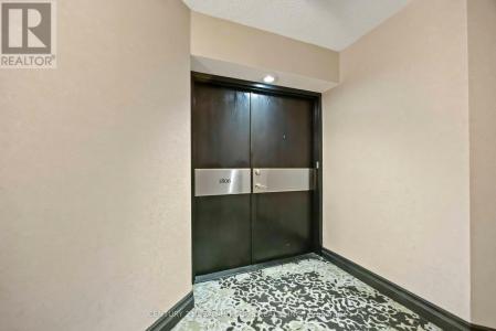 131 BEECROFT ROAD, Toronto (lansing-westgate), Ontario M2N 6G9, Canada