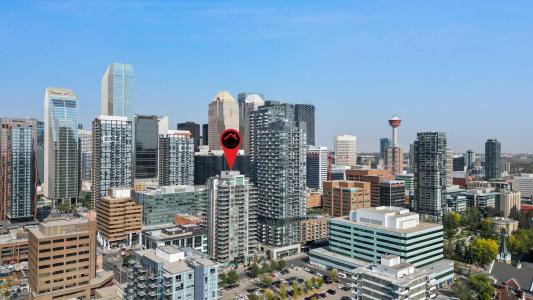 530 12 AVENUE SW, Calgary, Alberta T2R 0B1, Canada