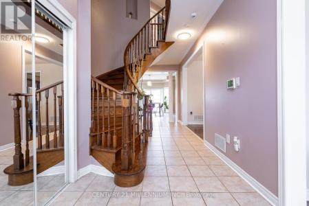 1964 JANS BOULEVARD, Innisfil (alcona), Онтарио L9S 4Z7, Канада