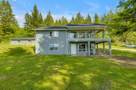 6011 OYAMA LAKE ROAD, Lake Country, Британская Колумбия V4V 2C9, Канада