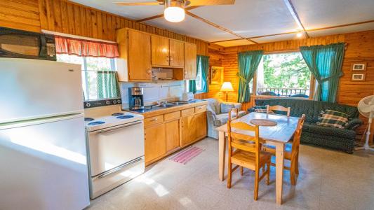 King Fisher Resort Highway, Vermillion Bay, Ontario P0V 2K0, Canadá