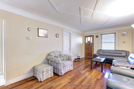 13 CAMERON AVENUE N, Hamilton, Ontario L8H 4Y9, Canadá