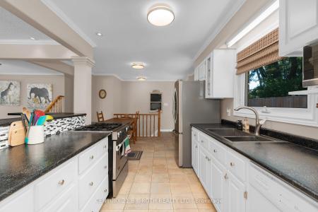 2123 MILDRED AVENUE, Innisfil, Ontario L9S 2B9, Kanada