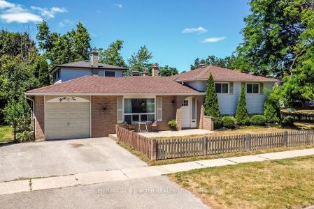 32 LONSDALE PLACE, Barrie, Ontario L4M 4J1, CANADÁ