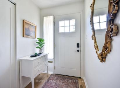 32 LONSDALE PLACE, Barrie, Ontario L4M 4J1, CANADÁ