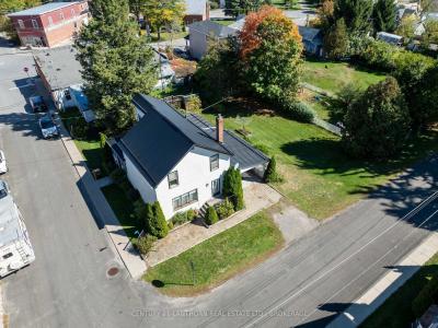 2 BRIDGE STREET, Stone Mills, オンタリオ K0K 3G0, カナダ