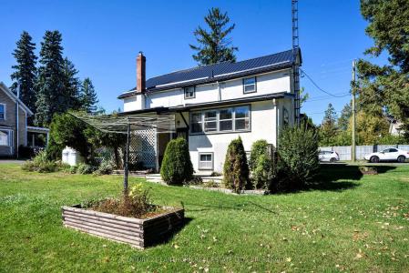 2 BRIDGE STREET, Stone Mills, オンタリオ K0K 3G0, カナダ