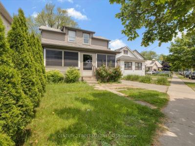 39 CARLTON STREET, St. Catharines, Ontario L2R 1P7, Canadá