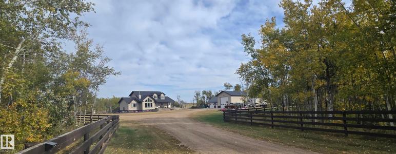 161038 TWP 584, Rural Lamont County, Alberta T0B 0C0, Canada