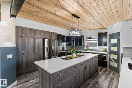 5125 53 AVENUE, Wabamun, 阿爾伯塔 T0E 2K0, 加拿大