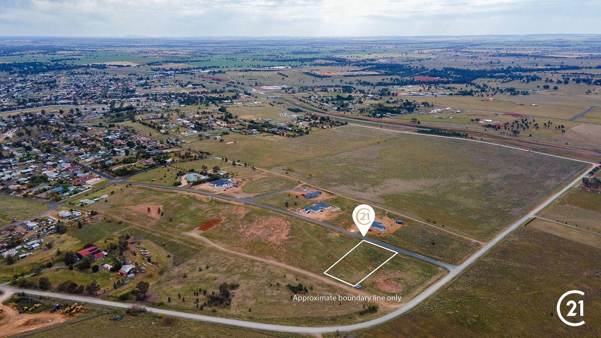 63 Jones Street, Parkes, NSW 2870, Australia