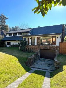 calle marsella y av roosveelt 128, Punta del Este, Maldonado 11200, Uruguay