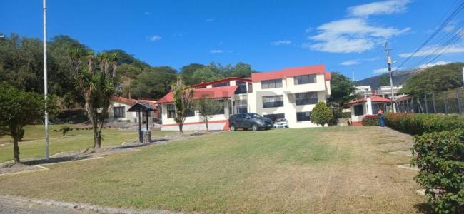 El Placer y Panamericana Norte, Guayllabamba sn, Quito, Pichincha 00001, Эквадор