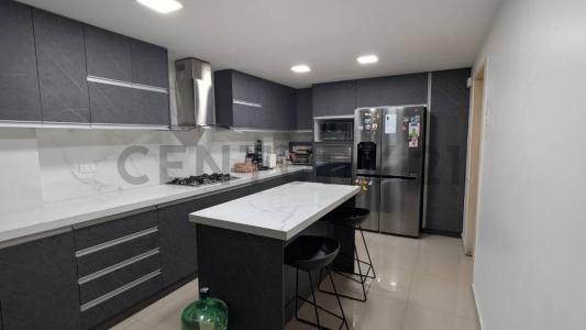 Samanes 5 mz 932 5, Guayaquil, Guayas 00001, Ecuador