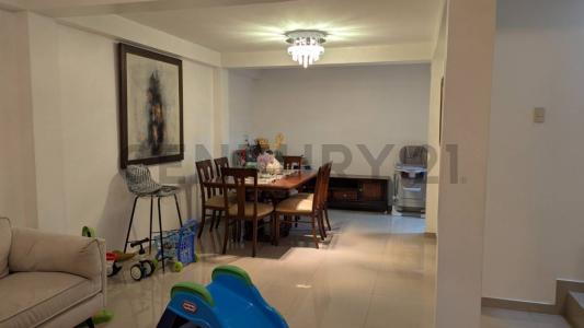 Samanes 5 mz 932 5, Guayaquil, Guayas 00001, Ecuador