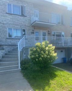 11242  Rue De St-Réal, Montréal (Ahuntsic-Cartierville), ケベック H3M 2Y4, カナダ