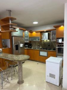 Avenida Guzman Lander Conjunto Residencial Coral Suites, Lechería, Anzoategui 6016, 委内瑞拉