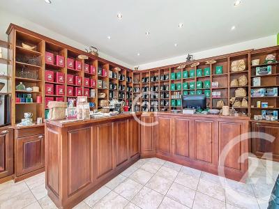 Mouries, Provence-Alpes-Côte D'Azur 13890, צרפת 