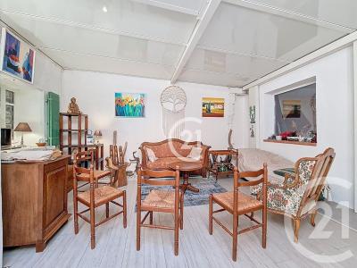 Mouries, Provence-Alpes-Côte D'Azur 13890, צרפת 