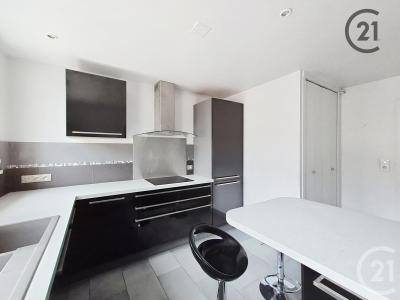 Montereau Fault Yonne, Île-de-France 77130, Francia